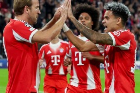 球员采访_包含拜仁慕尼黑德甲击败弗赖堡凯恩梅开二度的词条