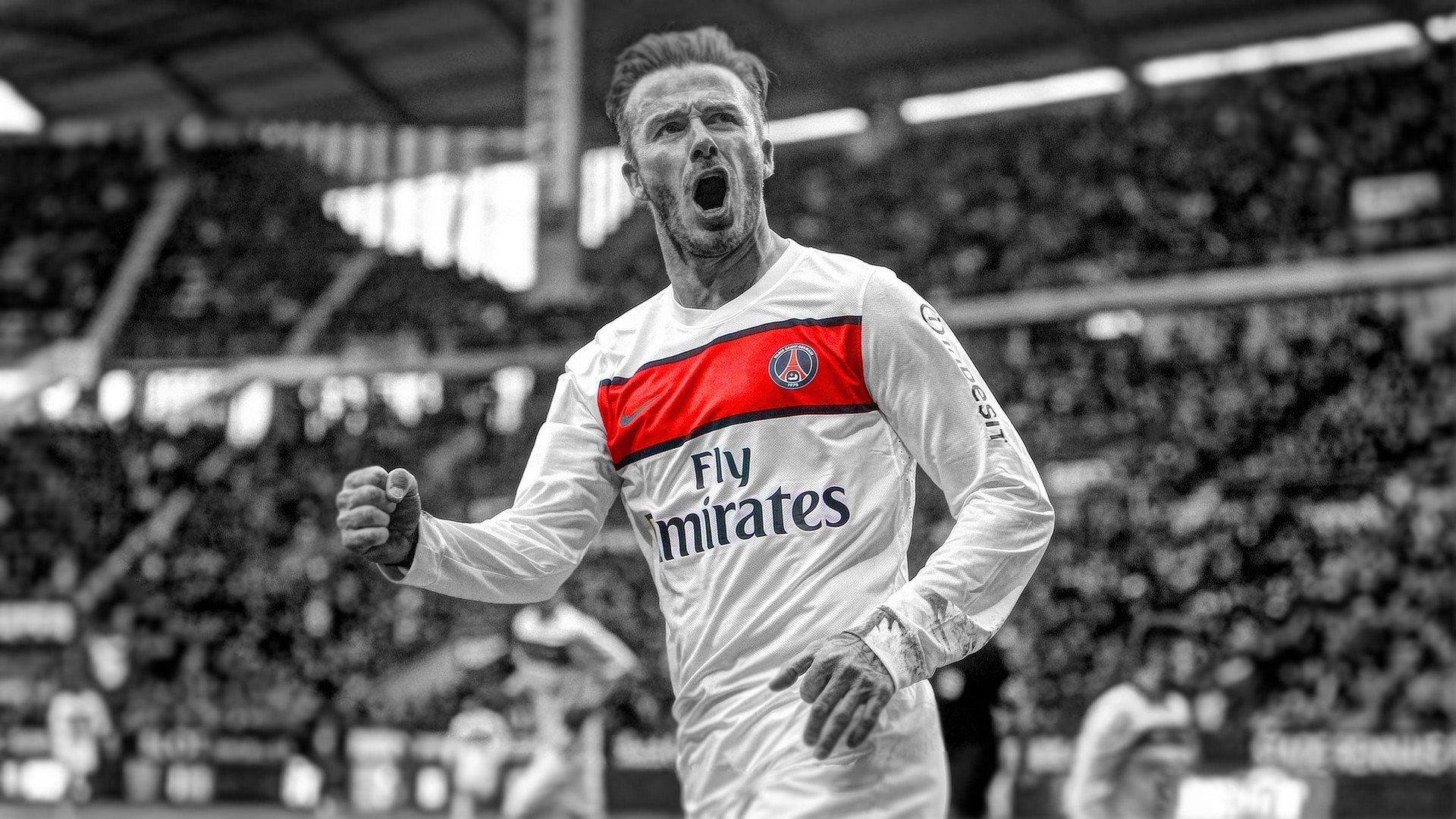 中超联赛-莎拉波娃巅峰对决，浓眉哥与50激战篮网，关键助攻定乾坤